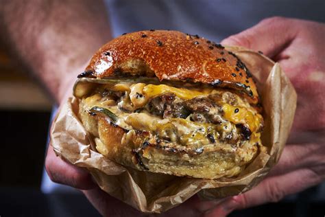 best burger places in las vegas strip